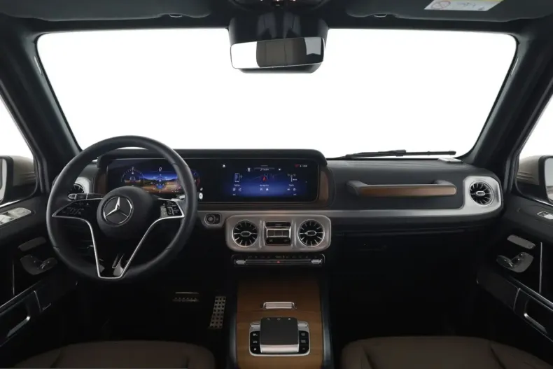 Mercedes-Benz G 450 (Clasa G) din 2025 cu 17.800 km - oferta MER247141 - foto 11