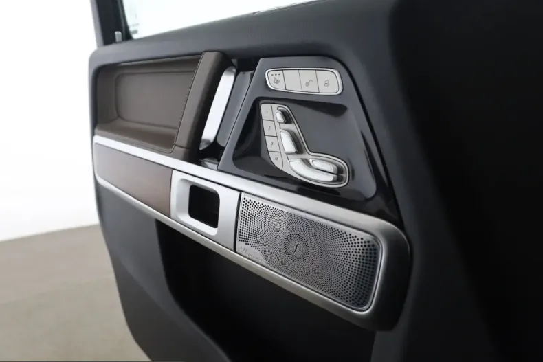 Mercedes-Benz G 450 (Clasa G) din 2025 cu 17.800 km - oferta MER247141 - foto 15