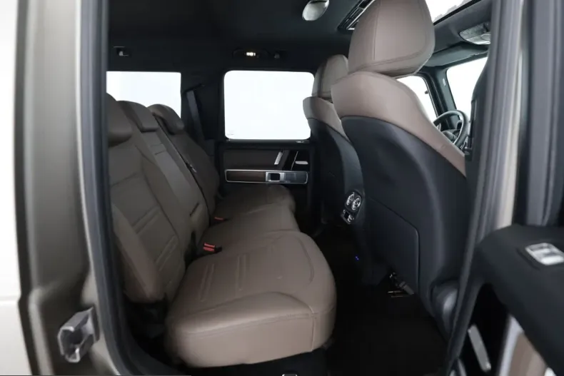 Mercedes-Benz G 450 (Clasa G) din 2025 cu 17.800 km - oferta MER247141 - foto 17