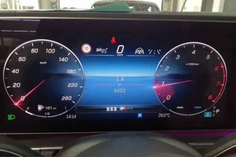 Mercedes-Benz GLE 450 (Clasa GLE) din 2025 cu 4.999 km - oferta MER247145 - foto 7