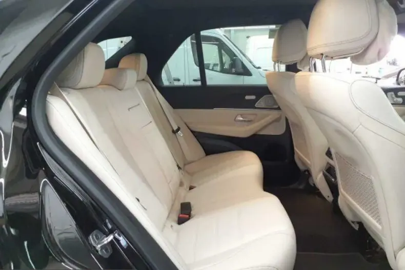 Mercedes-Benz GLE 450 (Clasa GLE) din 2025 cu 4.999 km - oferta MER247145 - foto 9
