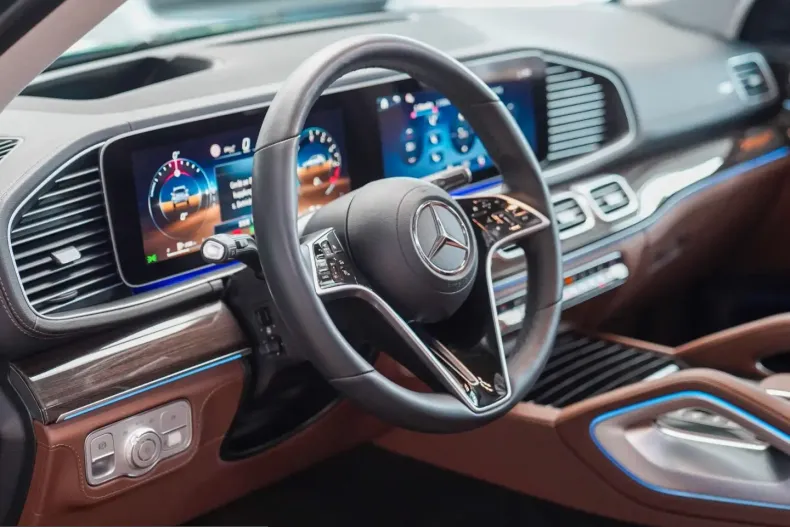 Mercedes-Benz GLE 400 (Clasa GLE) din 2025 cu 20.513 km - oferta MER247146 - foto 16