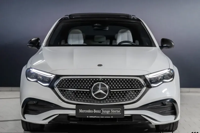 Mercedes-Benz E 450 (Clasa E) din 2023 cu 8.309 km - oferta MER247147 - foto 5