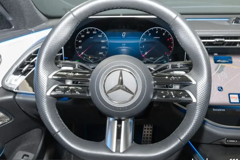 Mercedes-Benz E 450 (Clasa E) din 2023 cu 8.309 km - oferta MER247147 - foto 19