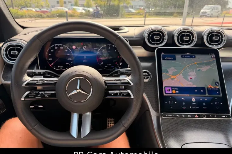 Mercedes-Benz GLC 220 (Clasa GLC) din 2024 cu 18.036 km - oferta MER247150 - foto 2