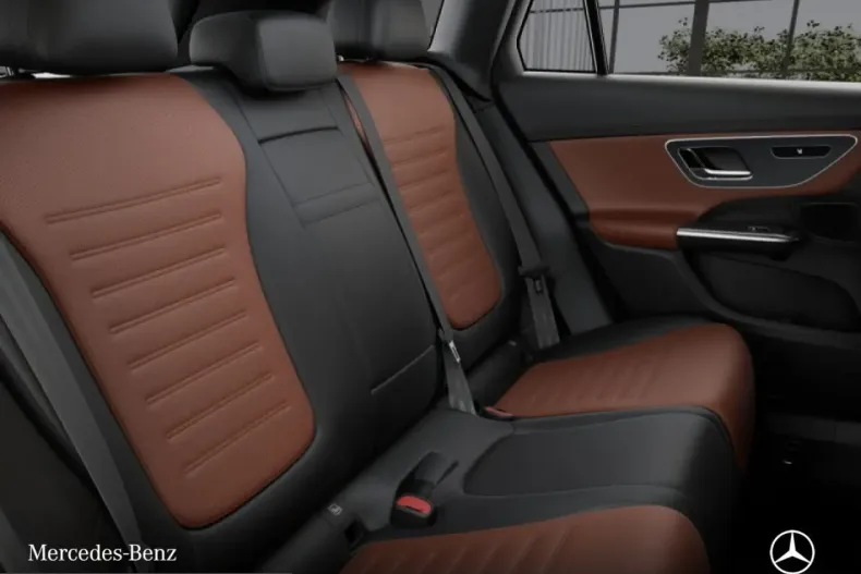 Mercedes-Benz GLC 300 (Clasa GLC) din 2025 cu 5.201 km - oferta MER247151 - foto 10