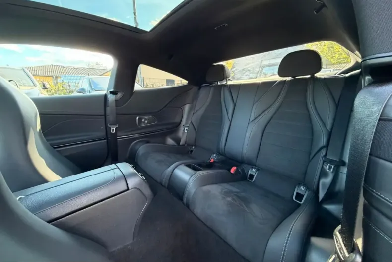 Mercedes-Benz CLE 200 (Clasa CLE) din 2024 cu 18.230 km - oferta MER247154 - foto 12