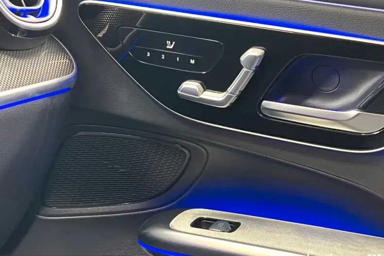 Mercedes-Benz CLE 200 (Clasa CLE) din 2024 cu 19.295 km - oferta MER247156 - foto 11