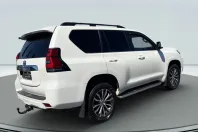 Toyota Land Cruiser din 2023 cu 63.850 km - oferta TOY247159 - foto 4