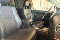 Toyota Land Cruiser din 2023 cu 63.850 km - oferta TOY247159 - foto 12