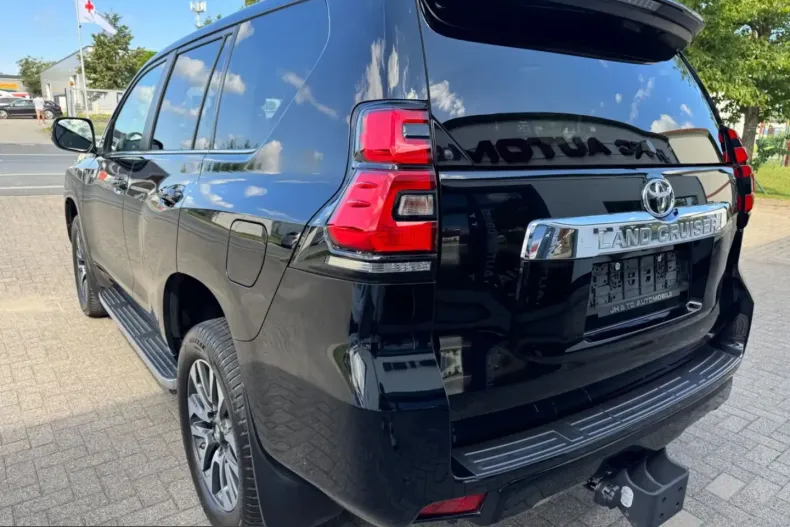 Toyota Land Cruiser din 2024 cu 18.625 km - oferta TOY247160 - foto 5