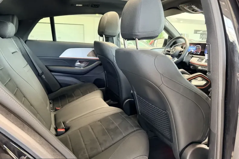 Mercedes-Benz GLE 450 (Clasa GLE) din 2025 cu 3.000 km - oferta MER247163 - foto 10