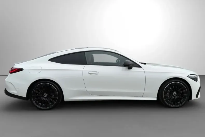 Mercedes-Benz CLE 300 (Clasa CLE) din 2025 cu 26.400 km - oferta MER247178 - foto 8
