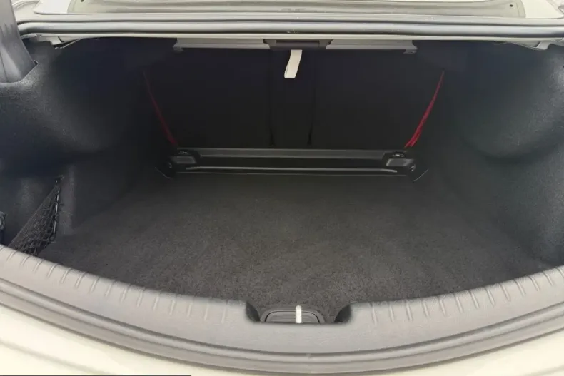 Mercedes-Benz CLE 300 (Clasa CLE) din 2025 cu 26.400 km - oferta MER247178 - foto 11