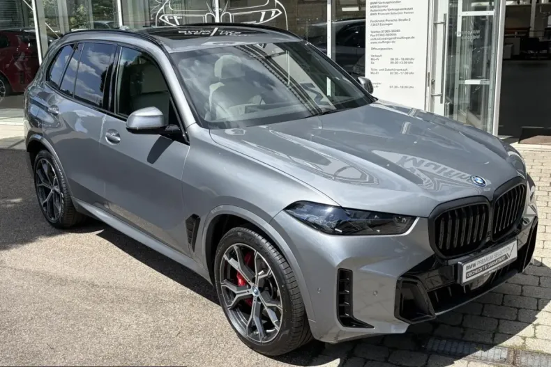 BMW X5 (Seria X) din 2025 cu 39.718 km - oferta BMW247181 - foto 1