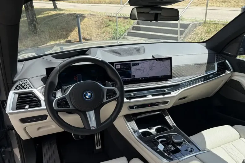 BMW X5 (Seria X) din 2025 cu 39.718 km - oferta BMW247181 - foto 12