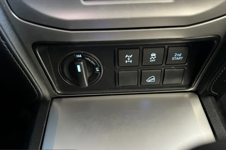 Toyota Land Cruiser din 2021 cu 98.958 km - oferta TOY247195 - foto 26