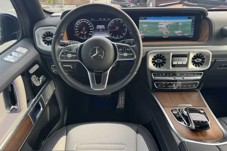 Mercedes-Benz G 500 (Clasa G) din 2023 cu 10.000 km - oferta MER247196 - foto 11