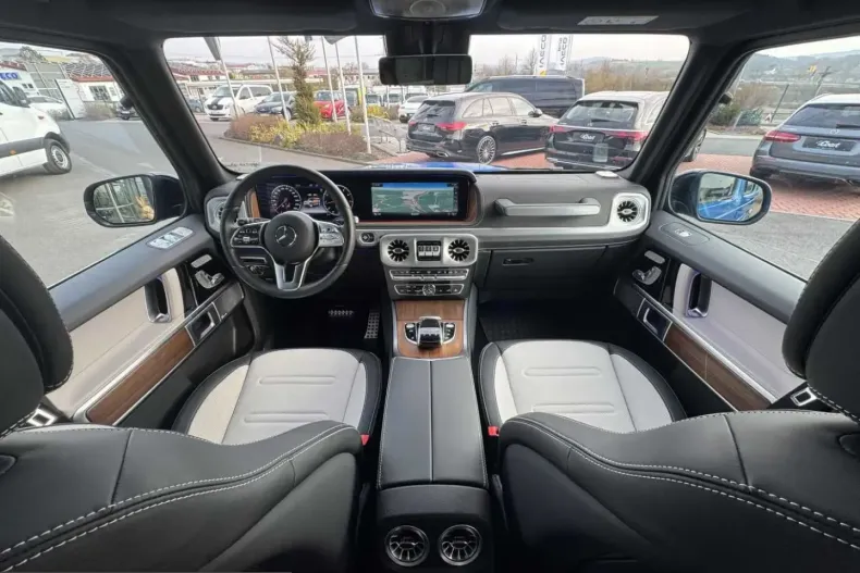 Mercedes-Benz G 500 (Clasa G) din 2023 cu 10.000 km - oferta MER247196 - foto 12