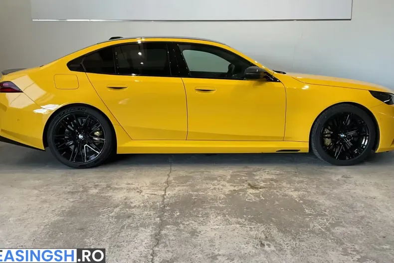 BMW M5 (Seria 5) din 2025 cu 22.400 km - oferta BMW247198 - foto 3