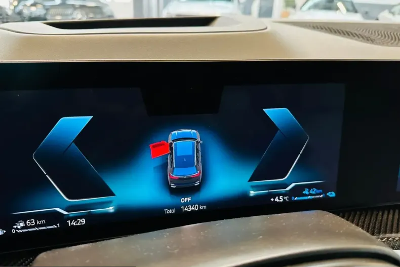 BMW X5 (Seria X) din 2025 cu 14.500 km - oferta BMW247204 - foto 19