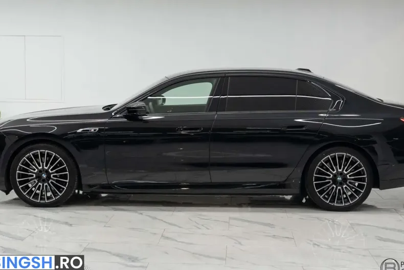 BMW 760 (Seria 7) din 2026 cu 8.000 km - oferta BMW247217 - foto 9