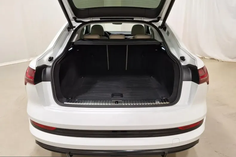 Audi e-tron din 2022 cu 41.960 km - oferta AUD247219 - foto 13