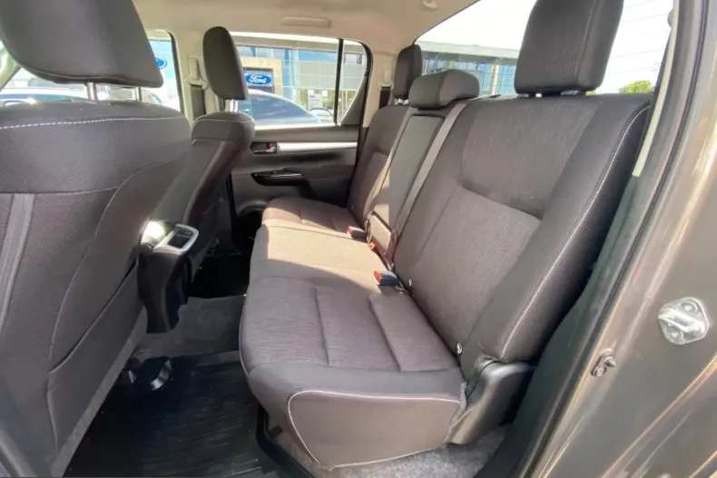 Toyota Hilux din 2022 cu 96.000 km - oferta TOY247221 - foto 8
