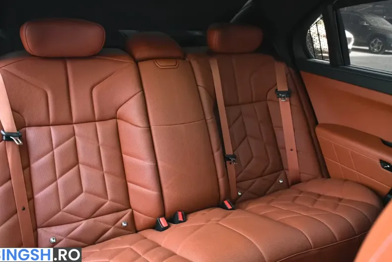 BMW 740 (Seria 7) din 2025 cu 19.349 km - oferta BMW247222 - foto 25