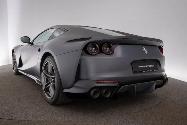 Ferrari 812 din 2021 cu 25.500 km - oferta FER247226 - foto 6