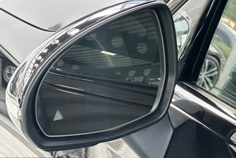 Mercedes-Benz GLC 200 (Clasa GLC) din 2025 cu 9.874 km - oferta MER247230 - foto 24