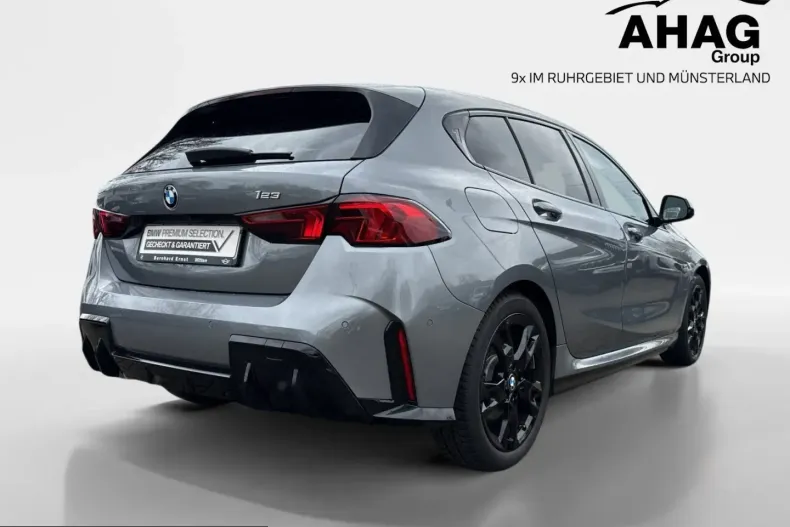 BMW 123 (Seria 1) din 2025 cu 25.966 km - oferta BMW247231 - foto 4