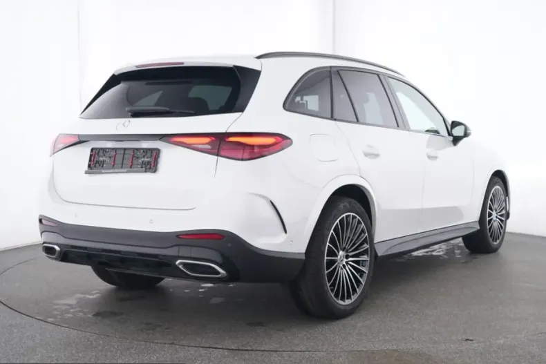Mercedes-Benz GLC 200 (Clasa GLC) din 2025 cu 13.108 km - oferta MER247232 - foto 4