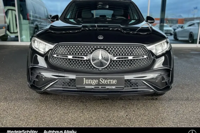 Mercedes-Benz GLC 200 (Clasa GLC) din 2025 cu 13.692 km - oferta MER247233 - foto 4