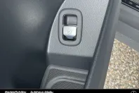 Mercedes-Benz GLC 200 (Clasa GLC) din 2025 cu 13.692 km - oferta MER247233 - foto 12