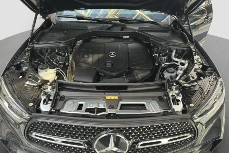 Mercedes-Benz GLC 200 (Clasa GLC) din 2025 cu 9.700 km - oferta MER247236 - foto 17