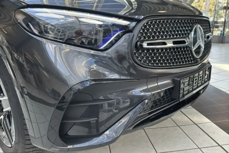 Mercedes-Benz GLC 200 (Clasa GLC) din 2025 cu 9.700 km - oferta MER247236 - foto 25