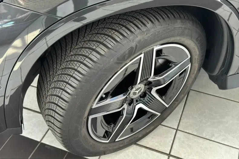Mercedes-Benz GLC 200 (Clasa GLC) din 2025 cu 9.700 km - oferta MER247236 - foto 29