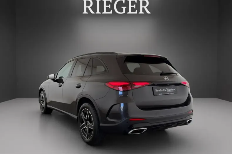 Mercedes-Benz GLC 200 (Clasa GLC) din 2024 cu 9.486 km - oferta MER247238 - foto 9