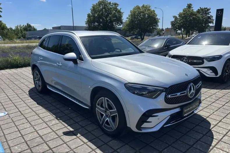 Mercedes-Benz GLC 200 (Clasa GLC) din 2025 cu 16.014 km - oferta MER247239 - foto 3