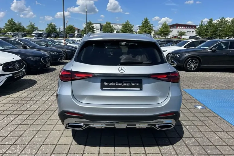 Mercedes-Benz GLC 200 (Clasa GLC) din 2025 cu 16.014 km - oferta MER247239 - foto 6
