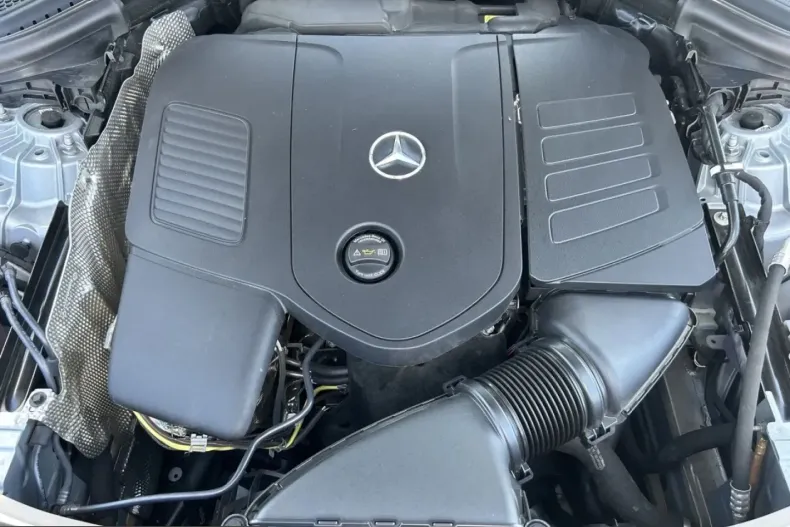 Mercedes-Benz GLC 200 (Clasa GLC) din 2025 cu 16.014 km - oferta MER247239 - foto 13