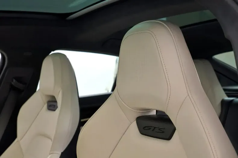 Porsche Panamera din 2025 cu 16.000 km - oferta POR247243 - foto 10