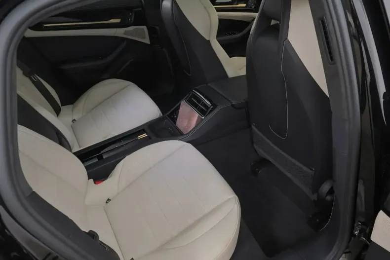 Porsche Panamera din 2025 cu 16.000 km - oferta POR247243 - foto 25