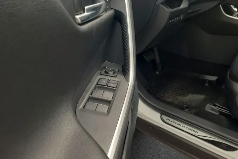 Toyota RAV4 din 2021 cu 33.273 km - oferta TOY247245 - foto 18
