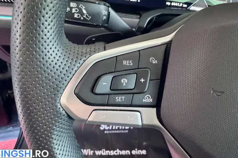 Volkswagen Touareg din 2024 cu 28.401 km - oferta VOL247248 - foto 16