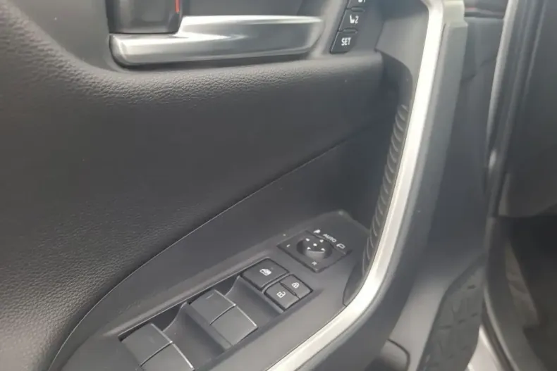 Toyota RAV4 din 2022 cu 56.000 km - oferta TOY247250 - foto 18