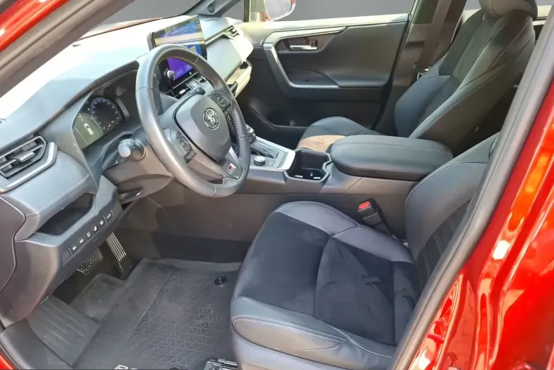 Toyota RAV4 din 2024 cu 22.028 km - oferta TOY247252 - foto 10