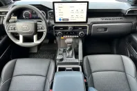 Toyota Hilux din 2025 cu 1.500 km - oferta TOY247260 - foto 11