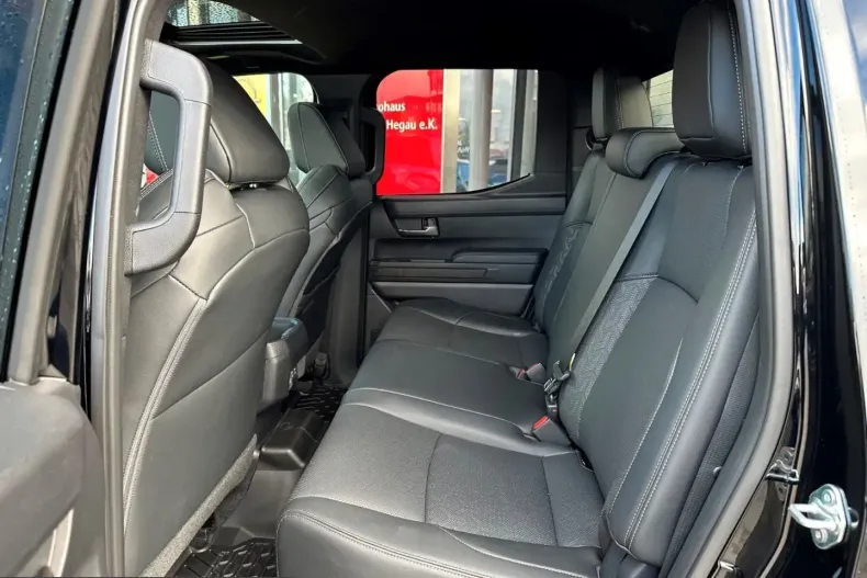 Toyota Hilux din 2025 cu 1.500 km - oferta TOY247260 - foto 15